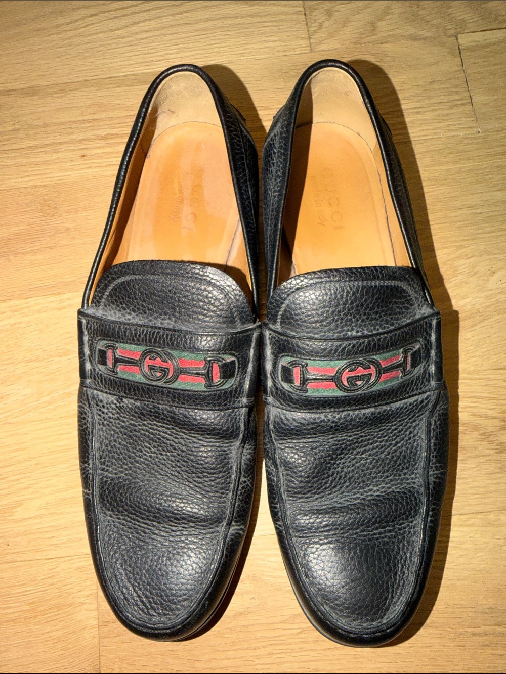 Gucci Black Leather Men’s Loafers with Red & Green Web